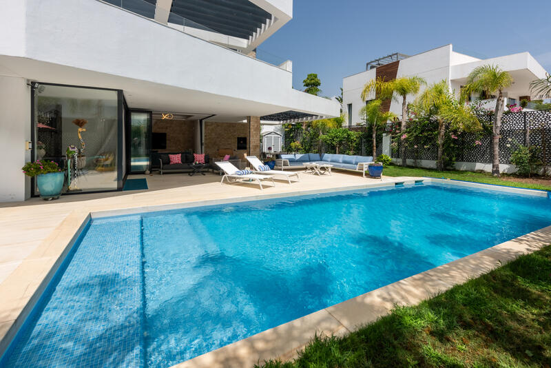 5 bedroom Villa for sale