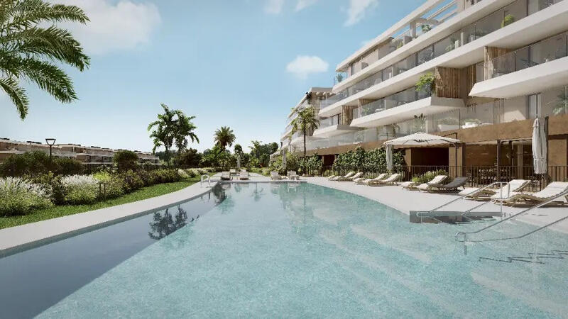 Apartamento en venta en Estepona, Málaga