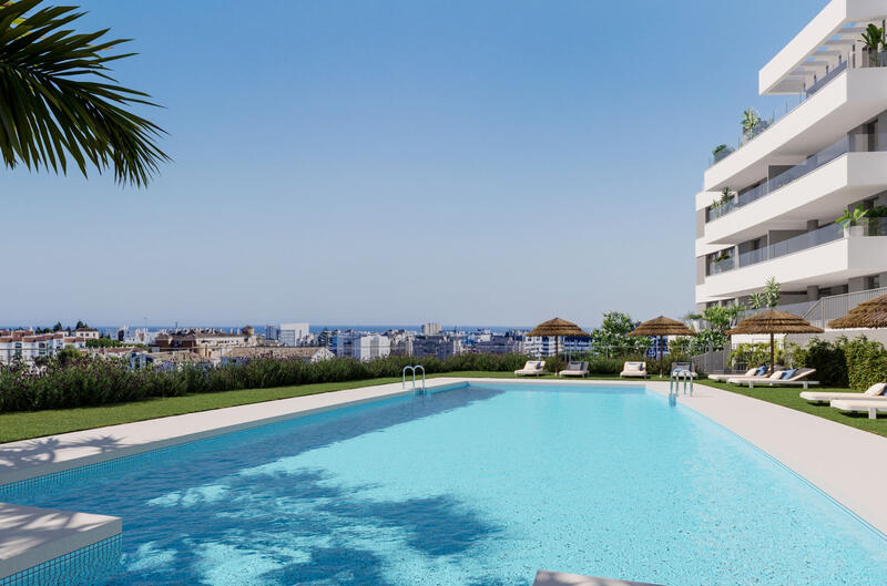 Apartamento en venta en Estepona, Málaga