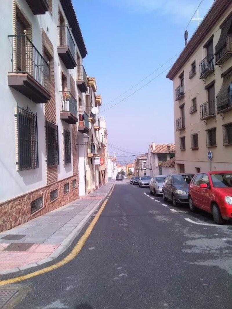Коммерческая недвижимость продается в La Zubia, Granada