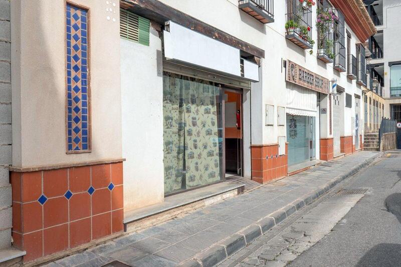 Kommersiella fastigheter till salu i La Zubia, Granada