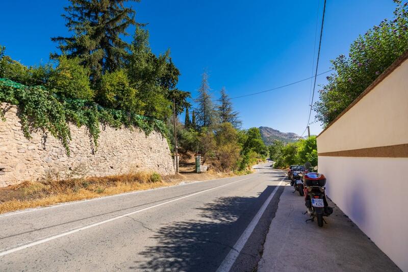 Villa en venta en Huetor de Santillan, Granada