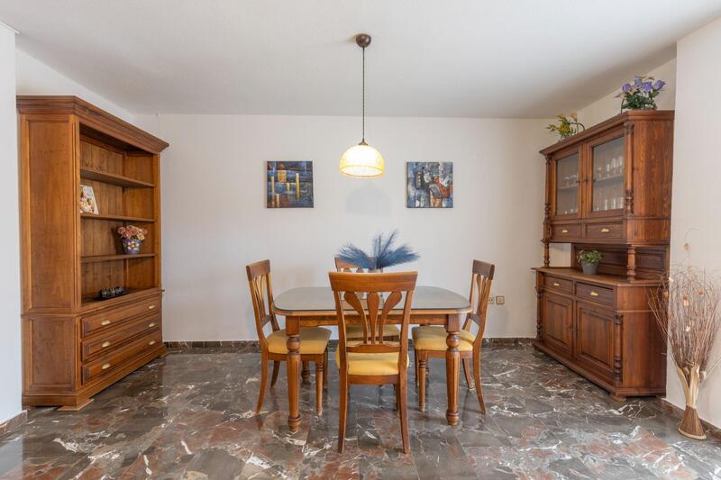 3 bedroom Apartment for sale