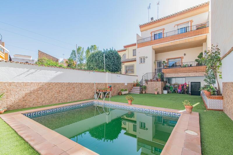 5 bedroom Villa for sale