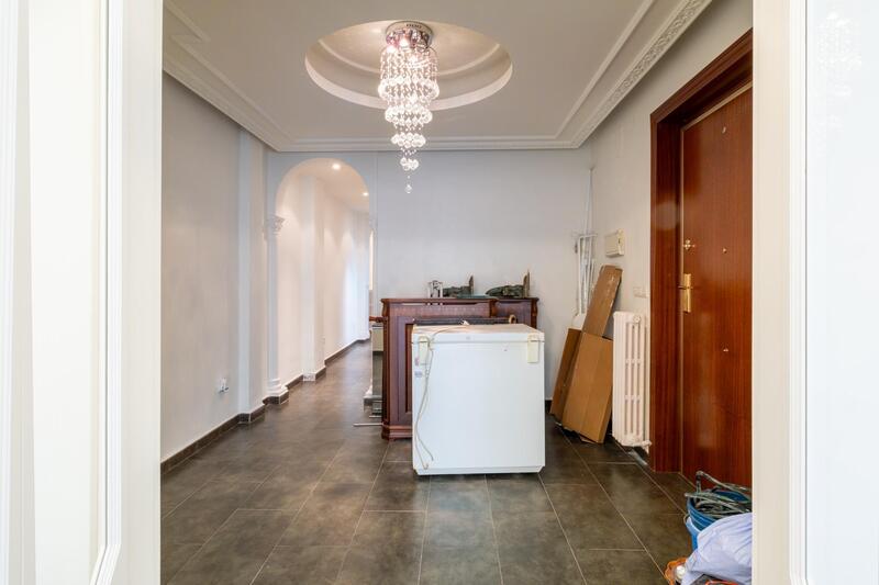 4 slaapkamer Appartement Te koop