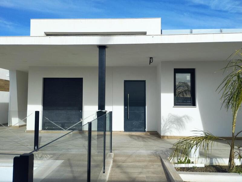 5 bedroom Villa for sale