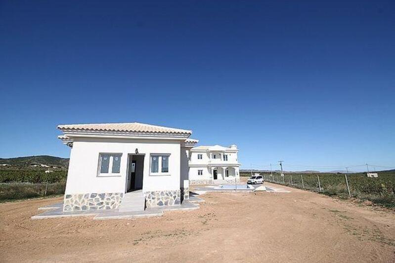 4 Cuarto Villa en venta