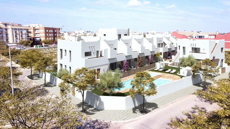 Villa til salg i Pilar de la Horadada, Alicante