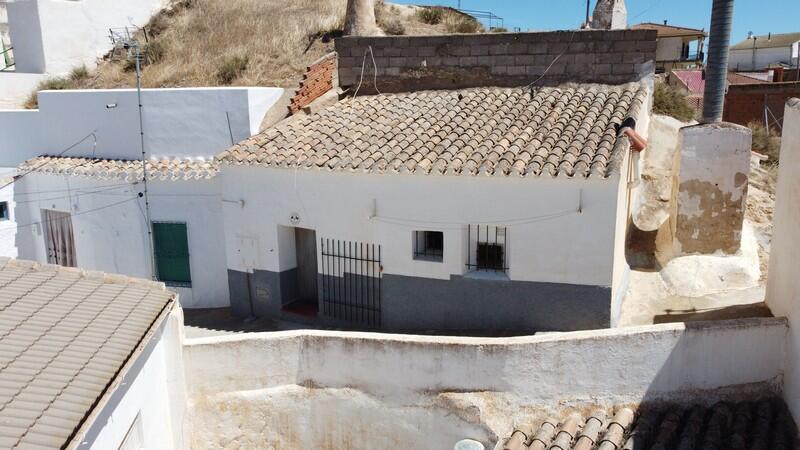 Дом в пещере продается в Cullar, Granada