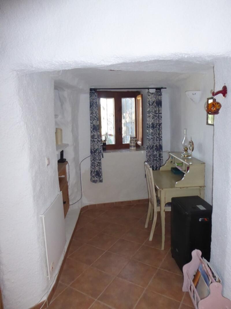 3 bedroom Cave House for sale