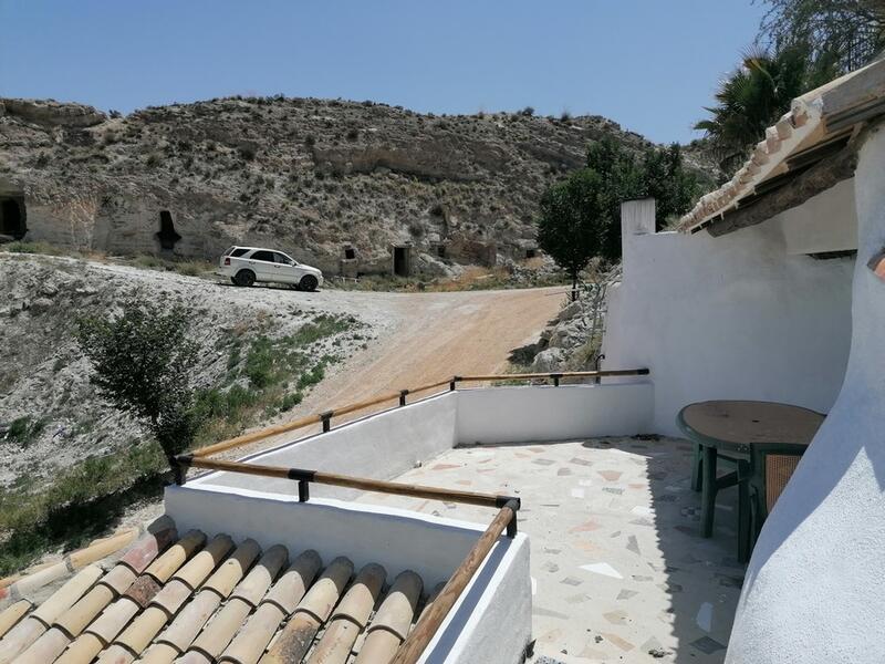 3 chambre Maison Troglodyte à vendre