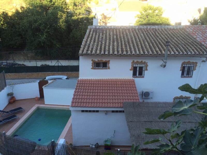 Country House for sale in Fontanar, Jaén