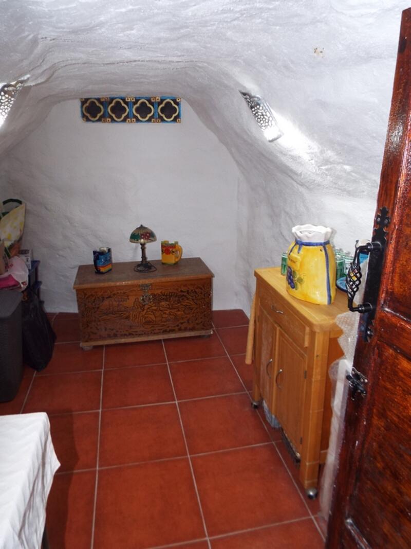 3 Cuarto Casa Cueva en venta