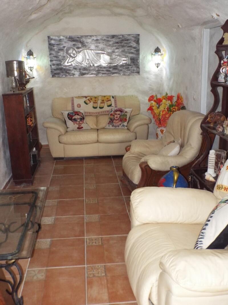 3 bedroom Cave House for sale