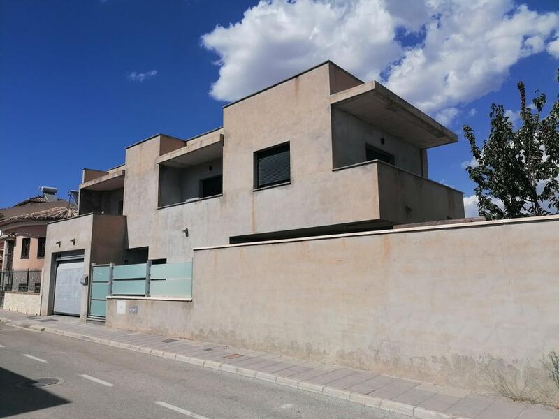 Landhaus zu verkaufen in Baza, Granada