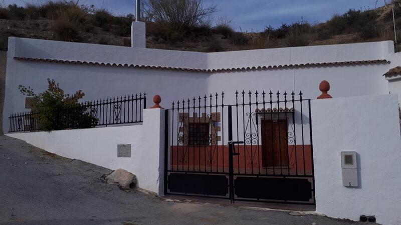 3 bedroom Cave House for sale