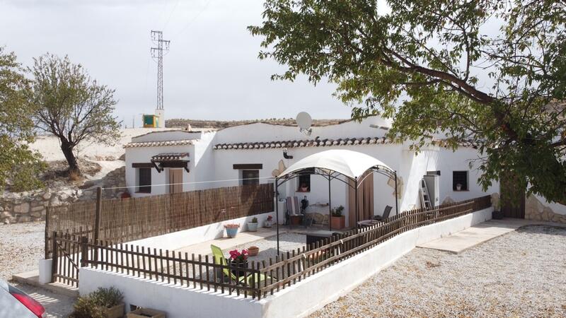 Grottehus til salg i Orce, Granada