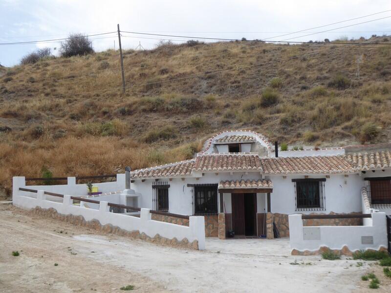 Grottehuset til salgs i Galera, Granada