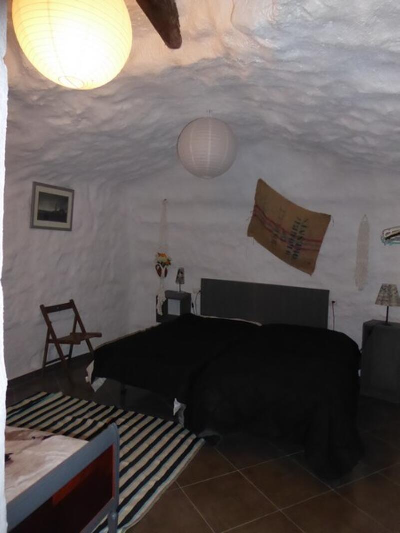 3 chambre Maison Troglodyte à vendre