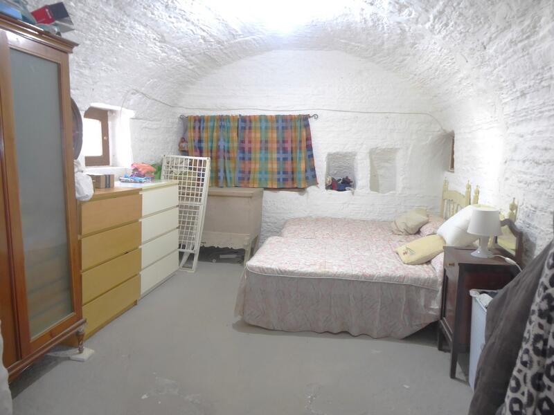 4 chambre Maison Troglodyte à vendre