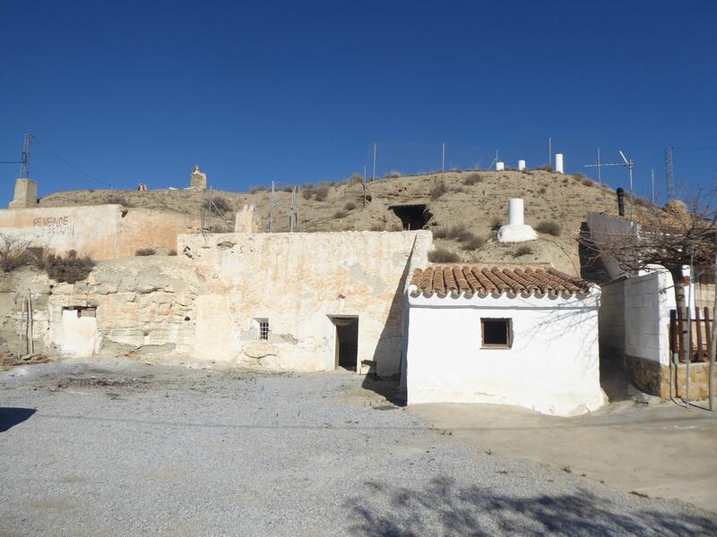 Casa Cueva en venta en Baza, Granada