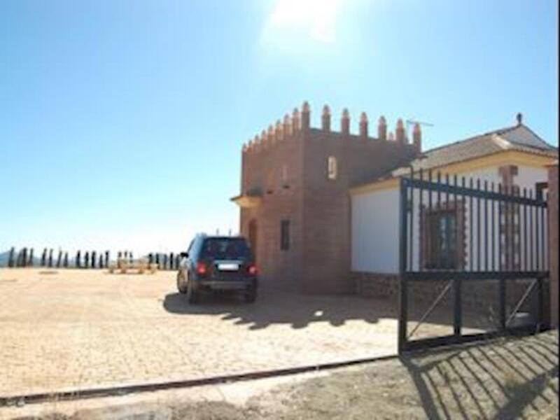 4 Cuarto Villa en venta