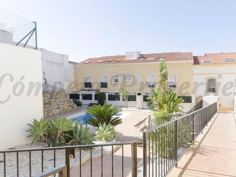 Lejlighed til salg i Velez Malaga, Málaga