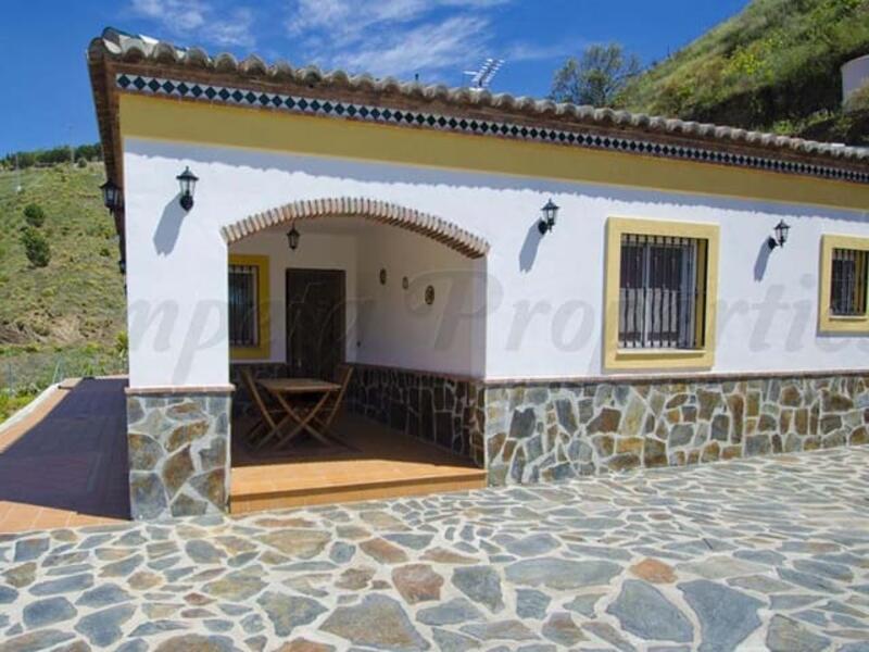 Villa en venta en Competa, Málaga