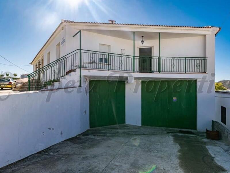 Land for Long Term Rent in Canillas de Albaida, Málaga