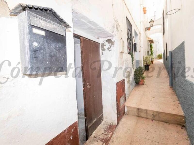 Townhouse for sale in Torrox, Málaga