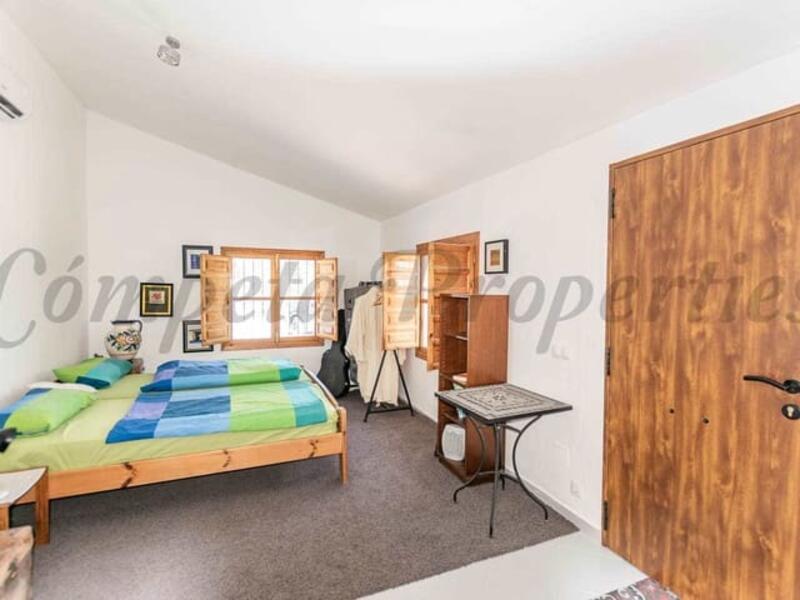 1 bedroom Villa for Long Term Rent
