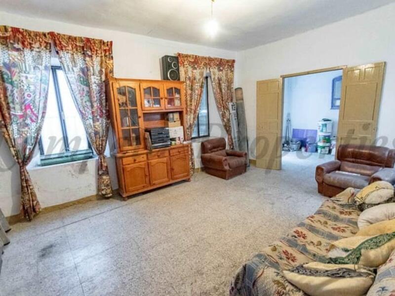5 Schlafzimmer Stadthaus zu verkaufen