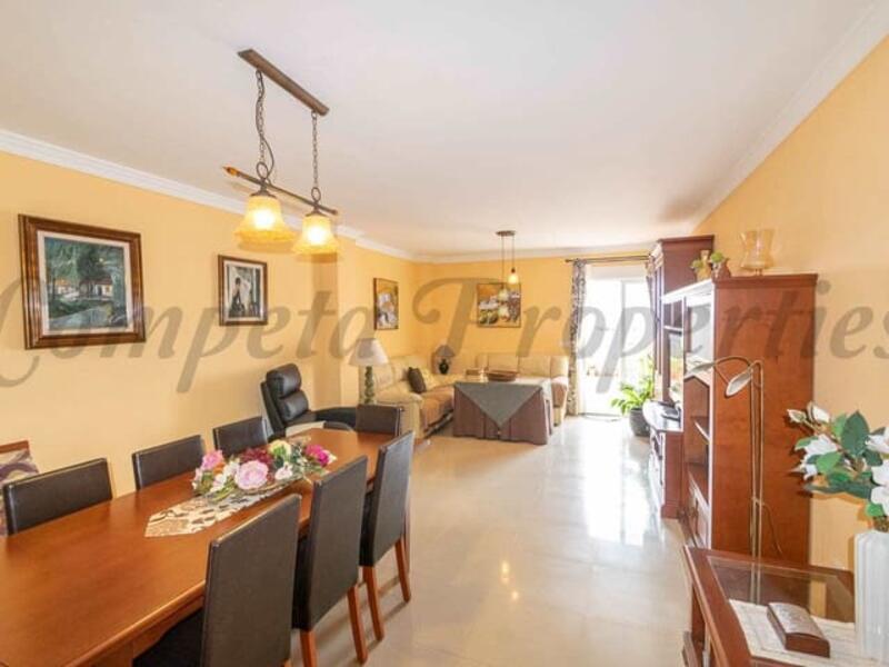 2 bedroom Apartment for Long Term Rent