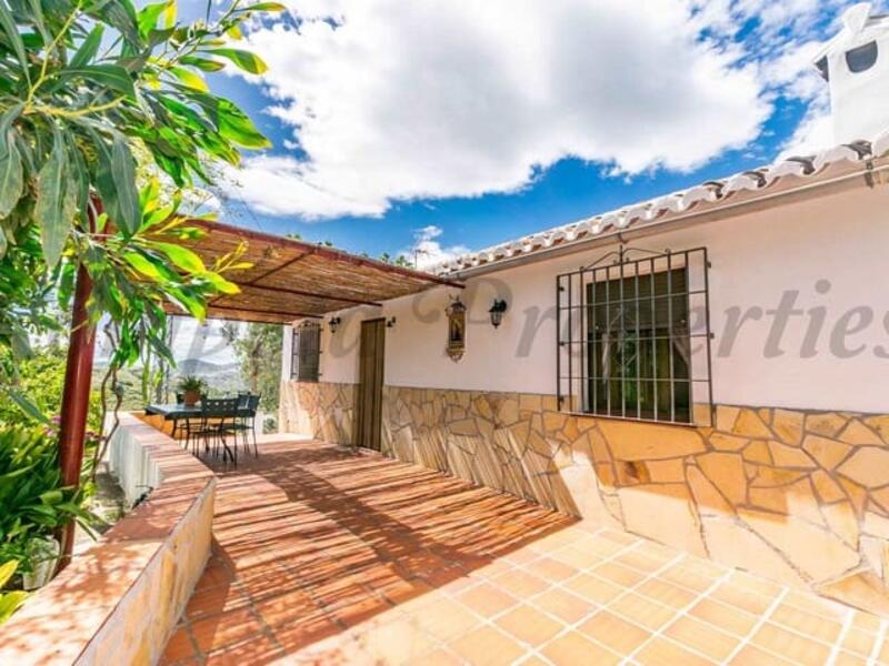 2 bedroom Villa for Long Term Rent