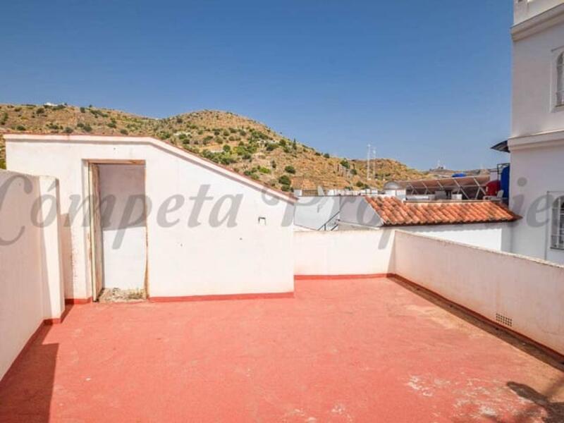 Townhouse for sale in Torrox, Málaga