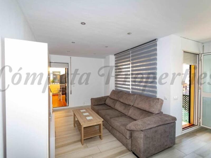 Apartment for Long Term Rent in Torrox, Málaga