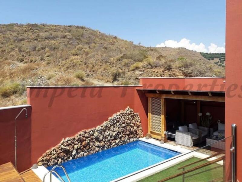 Villa for sale in Nerja, Málaga