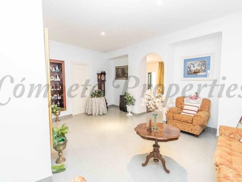 Townhouse for sale in Nerja, Málaga