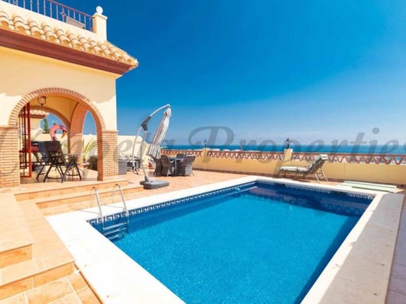 Villa for sale in Torrox, Málaga