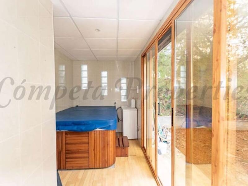 2 bedroom Villa for Long Term Rent