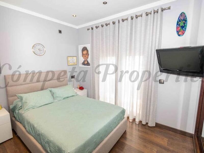 4 slaapkamer Villa Te koop