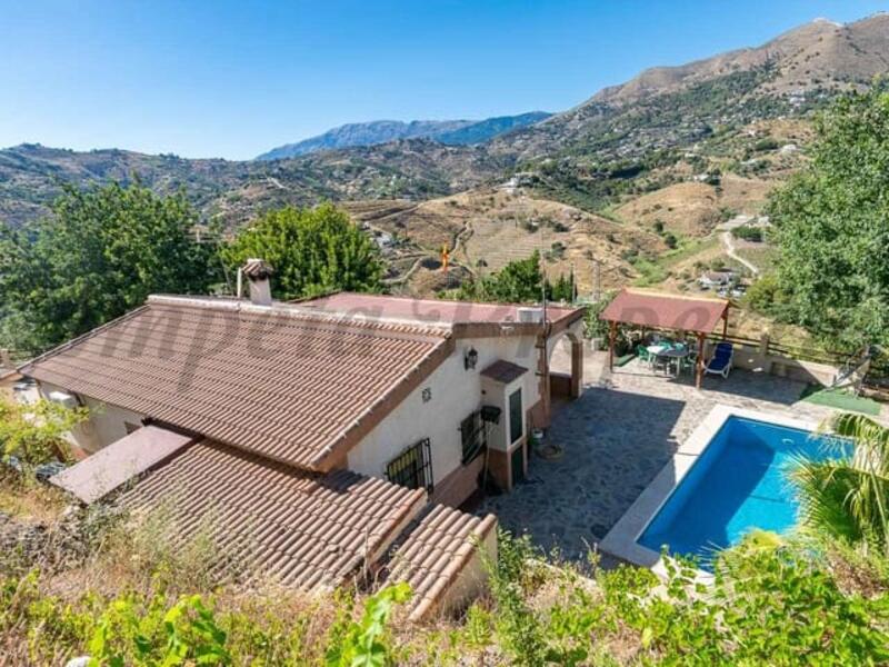 Villa for sale in Competa, Málaga