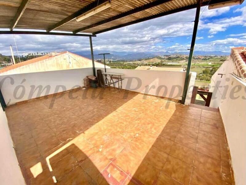 Country House for sale in Almayate Alto, Málaga