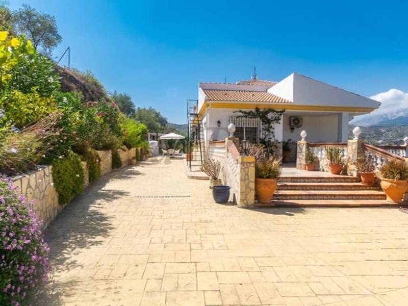 3 bedroom Villa for sale