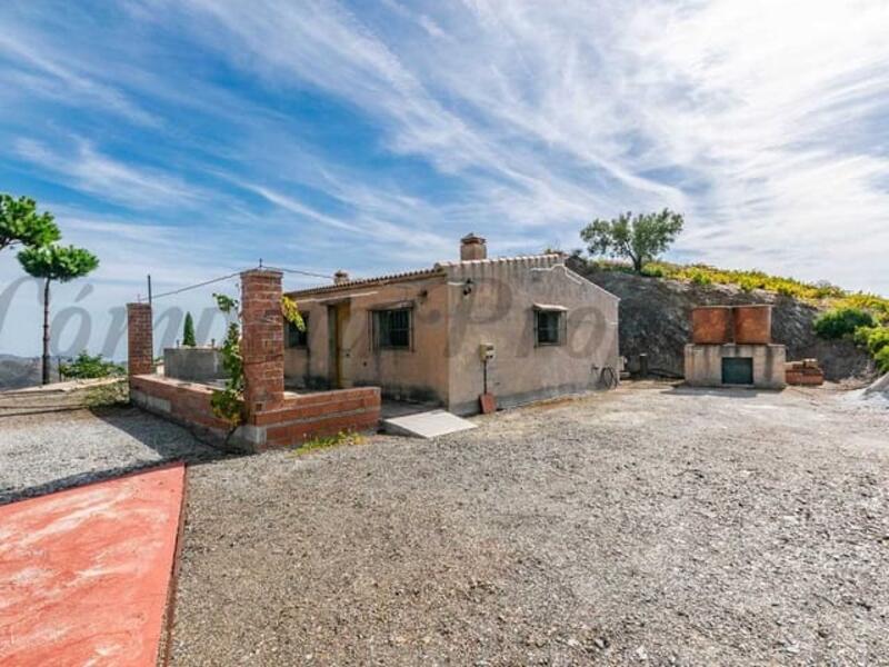 2 Cuarto Casa de Campo en venta