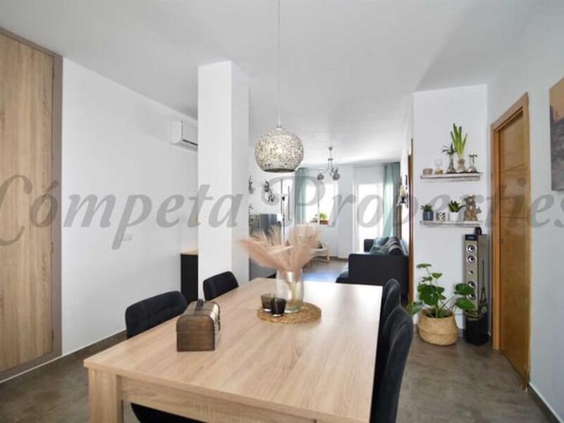 2 slaapkamer Appartement Te koop