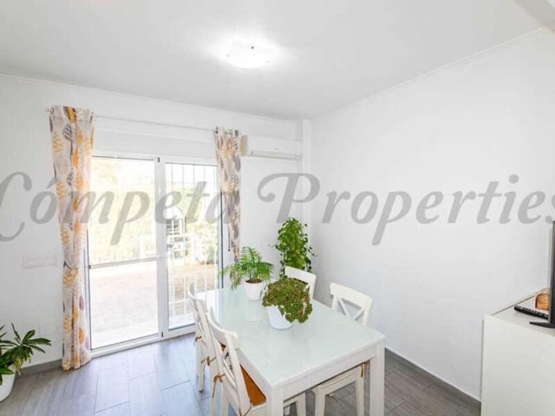 2 slaapkamer Appartement Te koop