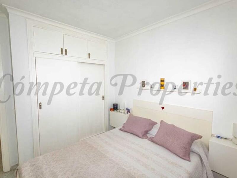 2 slaapkamer Appartement Te koop