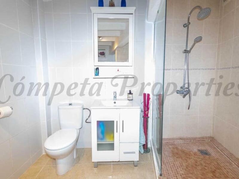 2 Cuarto Adosado en venta