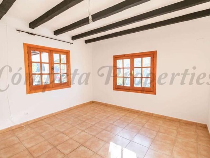 4 Cuarto Villa en venta